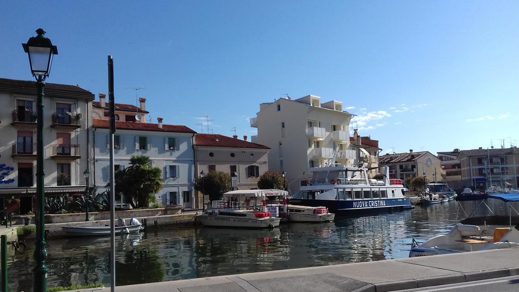 Riva San Vito 2 Leilighet Grado Eksteriør bilde